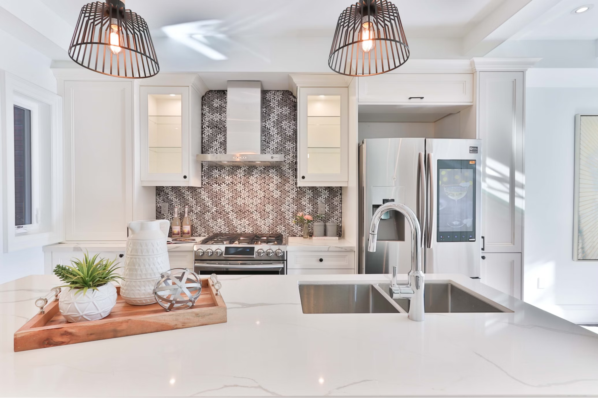 Bright kitchen ideas – tips and tricks on how to illuminate your cooking space with style, 2, eurocraftswfl.com
